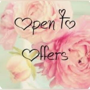 🛍️ 🌟 See something you 💜? Will consider reasonable offers! 🤩 🛍️.